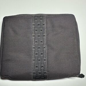 Hermes Herline GM grey canvas planner organizer agenda wallet zip around unisex